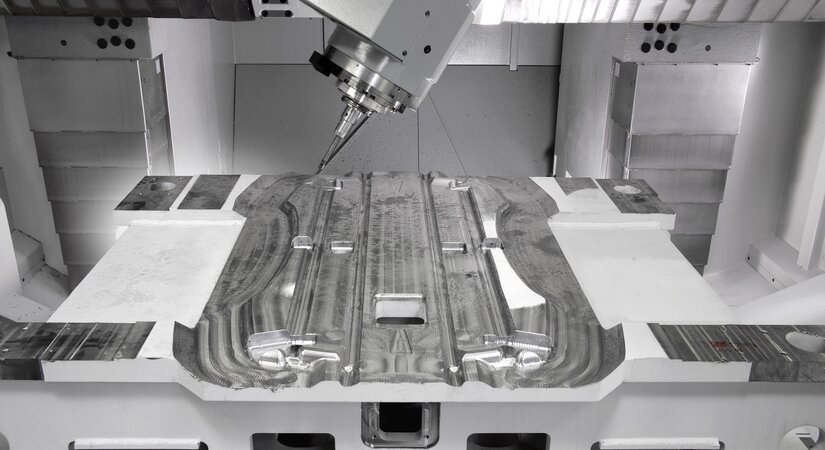 3D-gedruckt und spiegelglatt: KraussMaffei bietet Additive Fertigung und Oberflächenfinish aus einer Hand
