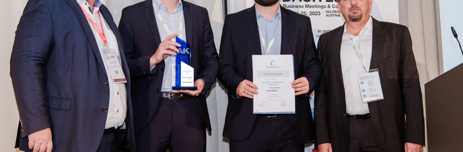 KraussMaffei wins renowned AVK award 